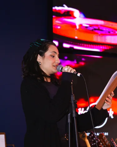 Estúdio da Vibrato em Porto Alegre – estrutura para aulas de canto presenciais.