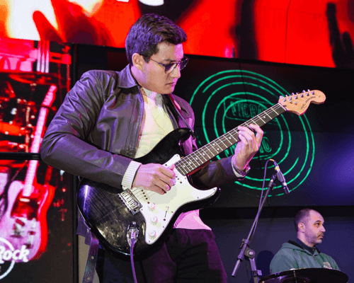 Aulas de guitarra na Vibrato